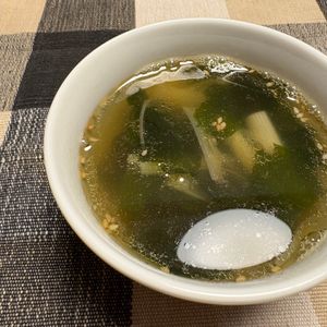 Rの作ってみた!投稿(【この味！焼肉屋さんのネギ塩わかめスープ】ほぼ5分で完成♪)