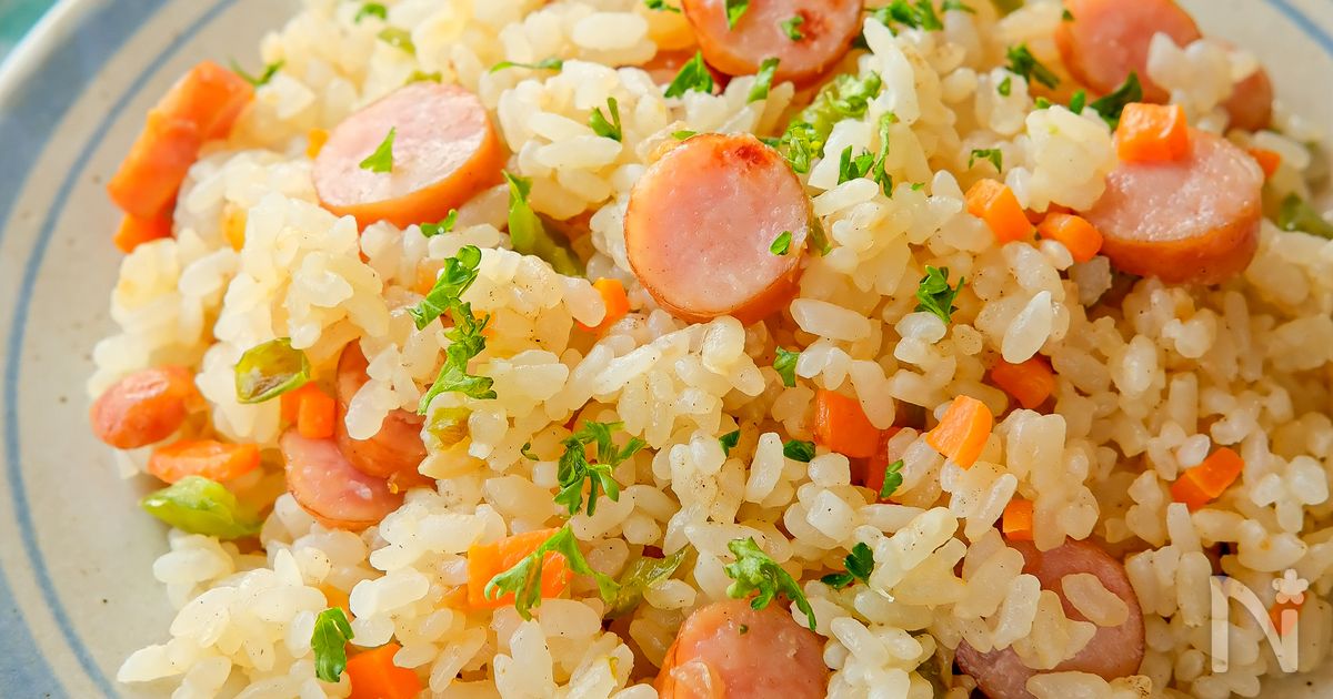 【基本のピラフ】炊いたご飯でパパっと早い/こどもが飛びつく♪