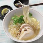 手羽先の先で簡単本格だし！香り高いフォー風にゅう麺