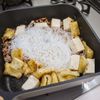だし醤油で味付け「薄揚げと豆腐のカリカリ春雨炒め」の工程2