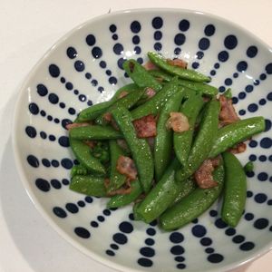 ゆみ棒ちゃんの作ってみた!投稿(【スナップえんどうのカリカリベーコン炒め】今が旬♪おつまみに)