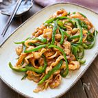 【ご飯泥棒！豚肉とピーマンの甘辛炒め】材料2つ♡悶絶級の旨さ