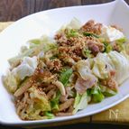 豚こまとキャベツとしめじの生姜味噌炒め