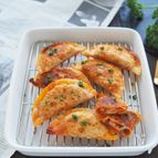 餃子の皮でカルツォーネ風