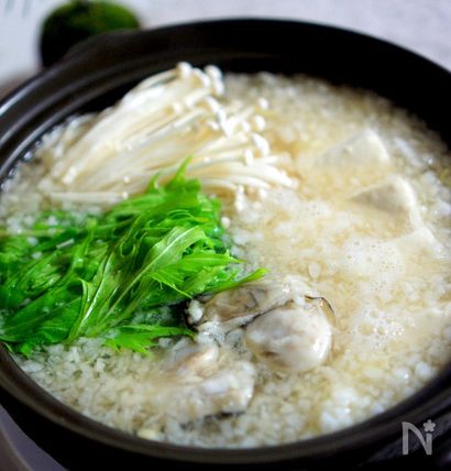 牡蠣と豆腐のみぞれ鍋