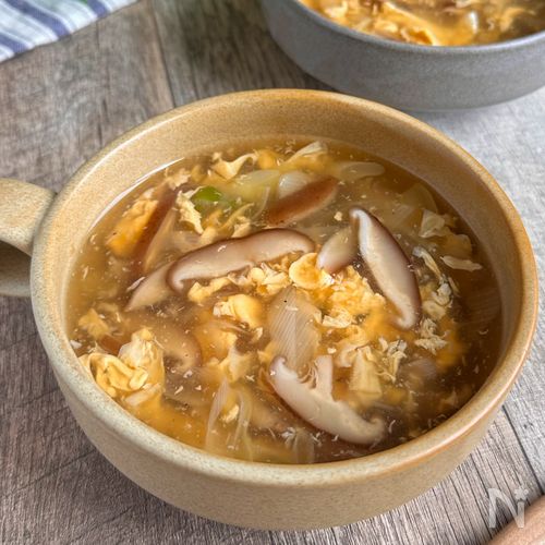絶品すぎる♩椎茸のふわ玉中華スープ