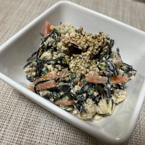 ぽちゃこの作ってみた!投稿(【ひじきと豆腐の和風マヨ】レンジで完成！お豆腐サラダ♡)