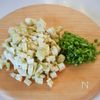 じゅわ〜！たまらない✨《夏野菜の和風ハンバーグ》の工程1