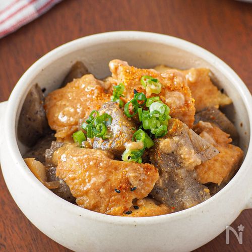【厚揚げとこんにゃくの味噌煮】5分の煮込みで沁みる腸活レシピ
