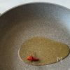 調味料たったの3つ！簡単きんぴらごぼう♪お弁当に◎の工程3