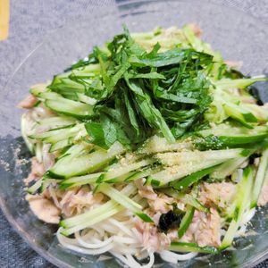 ヴェルの作ってみた!投稿(さっぱり食べやすい！ツナ缶ときゅうりのそうめん)