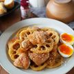 【材料3つ・調味料2つ】ご飯が進む鶏肉とれんこんの甘酢炒め