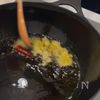 まな板いらず。小学生でも作れるほど簡単【佃煮のワンパンペペ】の工程1