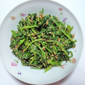 ふうかの作ってみた!投稿(ほうれん草のおかか和え【作り置き】)