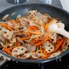 『根菜と豚肉のおかずきんぴら』定番甘辛☆ご飯がモリモリ進む！の工程2