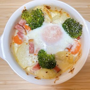 うさぎの作ってみた!投稿(ほっぺが落ちる♪じゃがいもと種入りマスタードのグラタン)