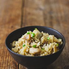 簡単に味が決まる❗️おにぎりにしてもおいしい、鶏ごぼうごはん