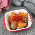 こんにゃくと大根のそぼろ煮