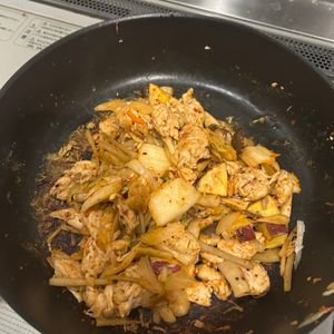 みらりの作ってみた!投稿(ワンパン10分！【鶏むね肉ときのこのキムチ炒め】)