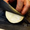 家族が奪い合うおかず「豚こまポテトの塩こんぶ炒め」の工程1