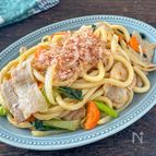 やみつき♪【にんにくみそ焼きうどん】