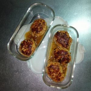 のんちゃんの作ってみた!投稿(豚ひき肉とえのきのネギ塩ハンバーグ)