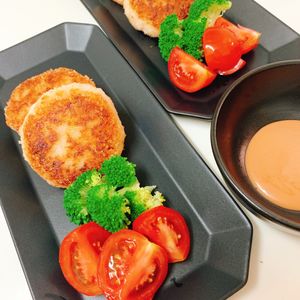 りんの作ってみた!投稿(【この簡単さ、ずるい！】エビカツ風カニカマはんぺんフライ)