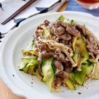 牛肉とひらひらズッキーニの甘辛炒め