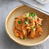 ３分で完成！サラダチキンの韓国風ピリ辛マヨ和え