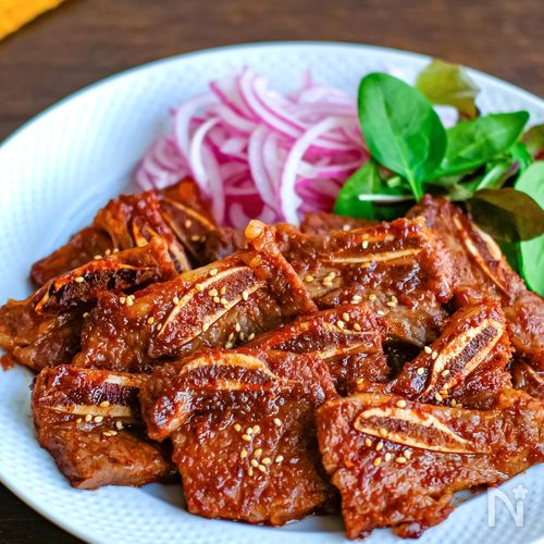 LAカルビクイ【骨付きカルビ焼き肉】お祝い事やおもてなしに♪