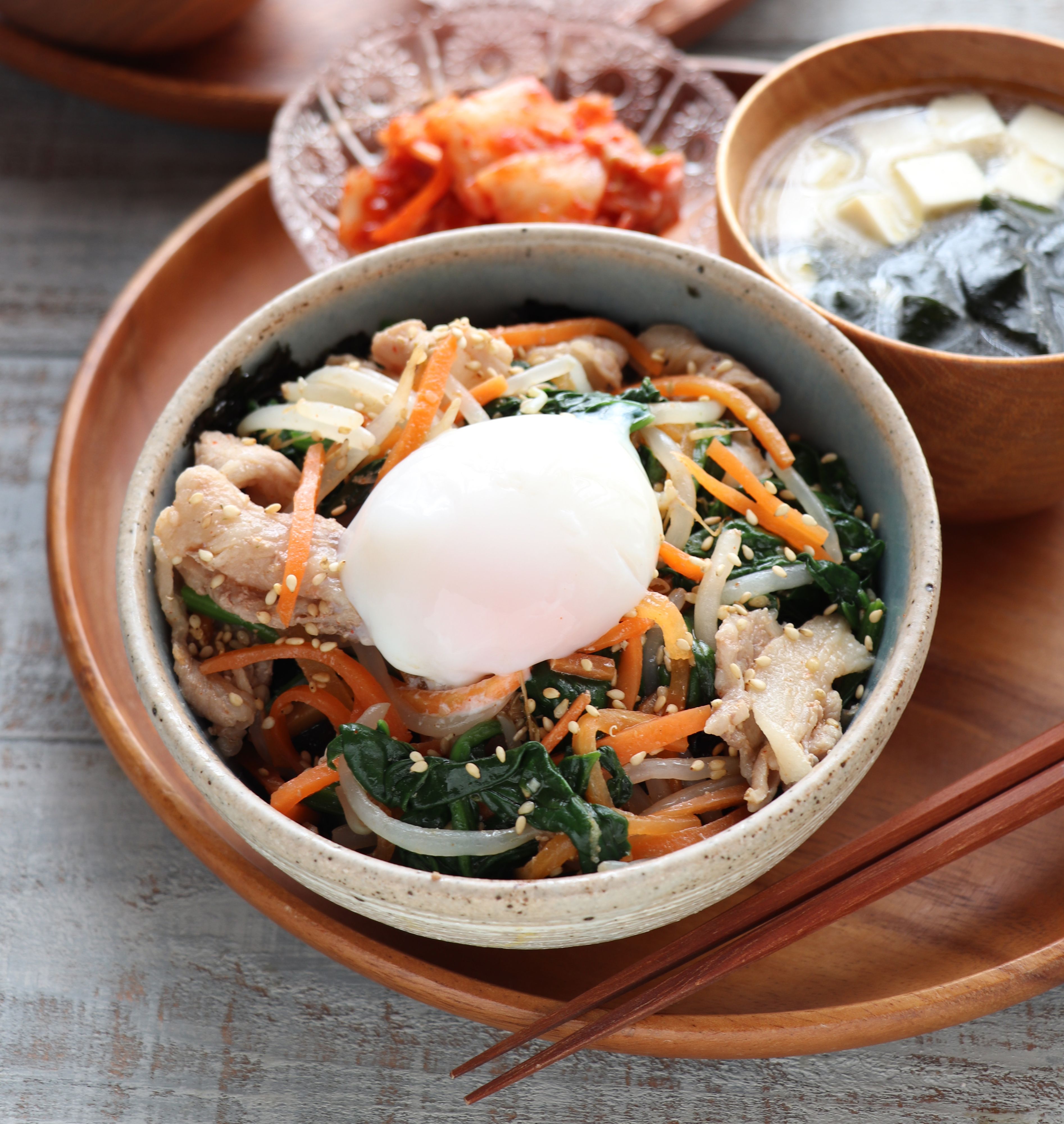 豚こまビビンバ丼】♡レンジで完成！ | レシピサイトNadia