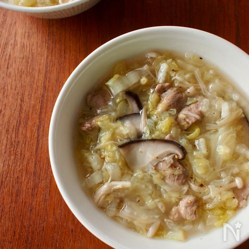 【白菜とたっぷりきのこのとろとろ煮】シンプル美味しい!