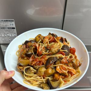 ケの作ってみた!投稿(【なすとベーコンのピリ辛トマトパスタ】カフェ風簡単ごはん♪)