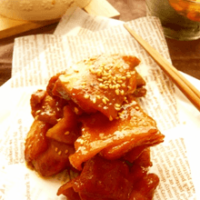 【239kcal】2つの調味料で煮るだけ♪照り照り鶏肉♪