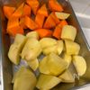 【真似するだけで10倍美味しい】絶品すぎるおうちカレーの下準備