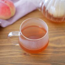 やさしい甘さでご自愛。ももの皮の紅茶