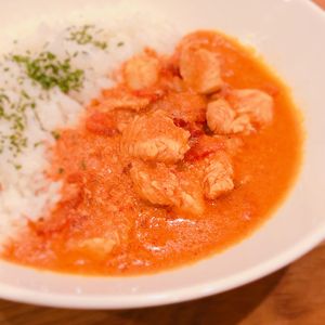 ミルクの作ってみた!投稿(生クリーム不使用♪『鶏むね肉 de バターチキンカレー』)