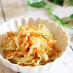 レンジで簡単♪キャベツと人参のごまおかか和え