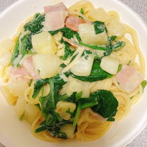 お料理happy🍀の作ってみた!投稿(ほうれん草とじゃがいもの豆乳クリームパスタ)