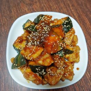 おいち。の作ってみた!投稿(＊かぼちゃと鶏肉のごま照り炒め＊)