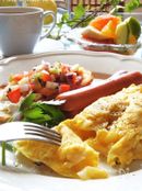 卵1個でポテト＆オニオンの塩オムレツ
