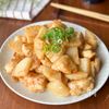 お箸が止まらん「むね肉と長いものオイマヨ炒め」