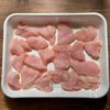 しっとりやわらか【鶏むね肉と新玉ねぎの甘辛炒め】の下準備