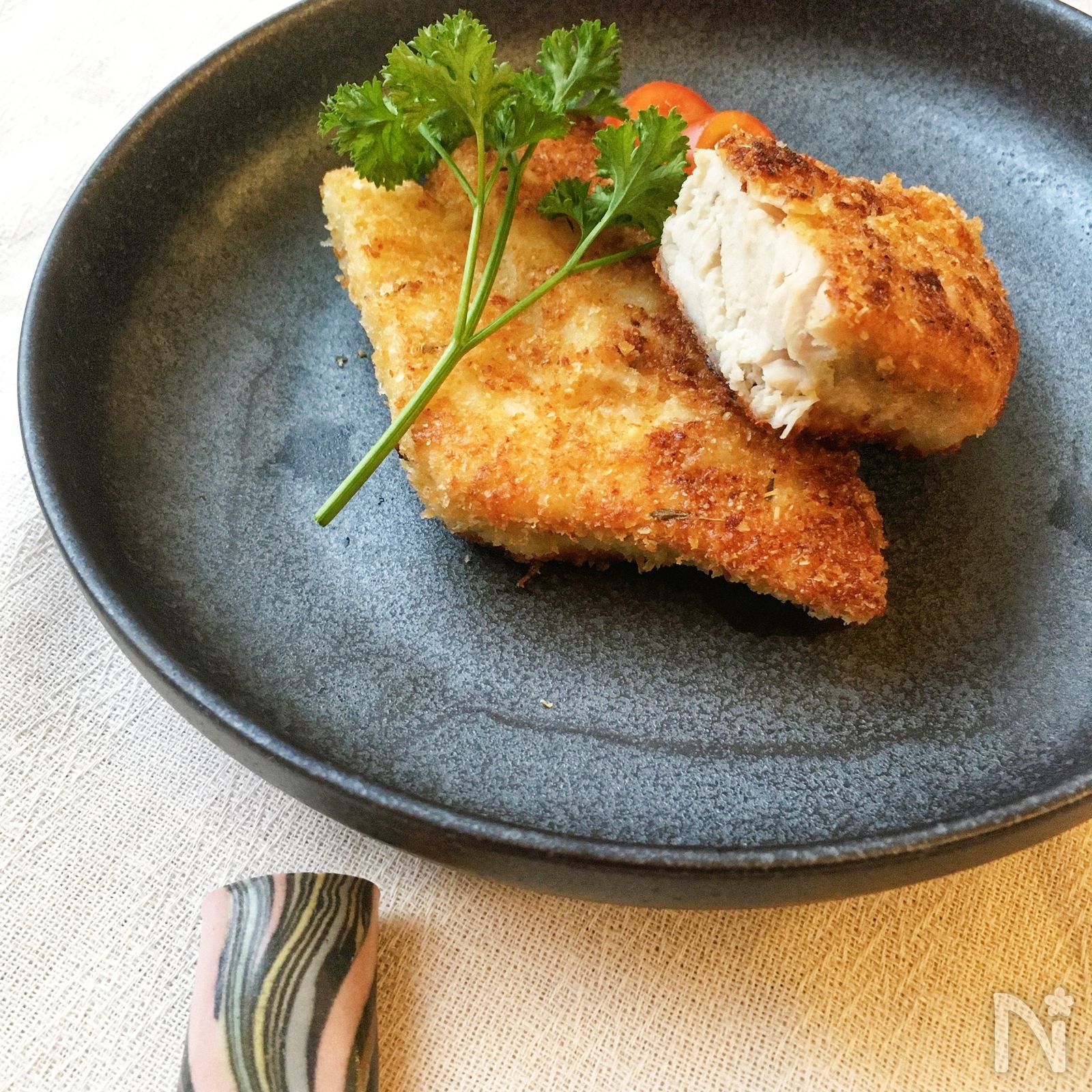 2種の食べ方で味わう【カツレツ風びんちょうまぐろ】 | レシピサイトNadia