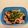 にゃんこさん🐱の作ってみた!投稿(豚しゃぶとなすの梅肉和え│10分で作る夏のさっぱり主役おかず)