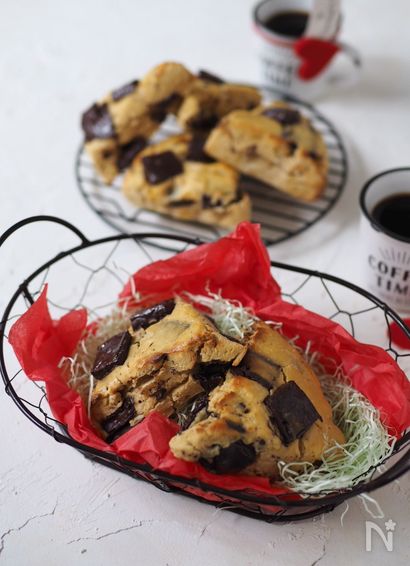 低糖質！罪悪感ゼロ‼️おからスコーン〜チョコ入り