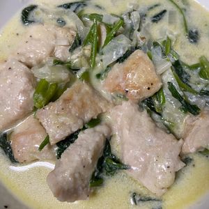 山子の作ってみた!投稿(［チキンとほうれん草の柚子こしょうクリーム煮］生クリーム不要)