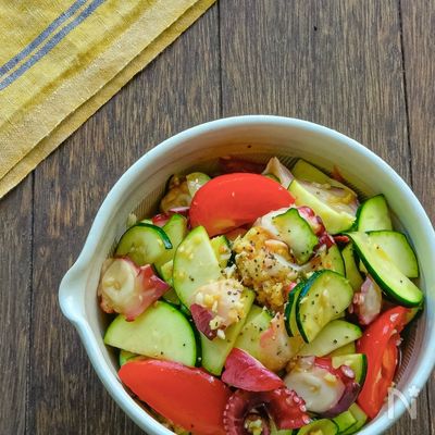たことズッキーニとトマトの香味マリネ【夏の疲れに♪】
