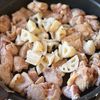 【絶品みぞれダレ】鶏もも肉とれんこんの黒酢炒めの工程3