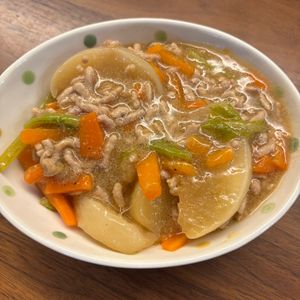たかろの作ってみた!投稿(【具沢山でおかずになる♡】かぶとひき肉の中華風とろみスープ)